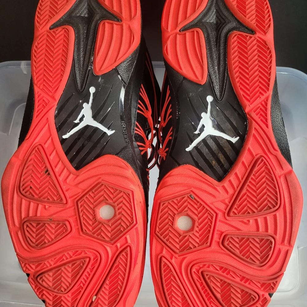 Jordan black infrared